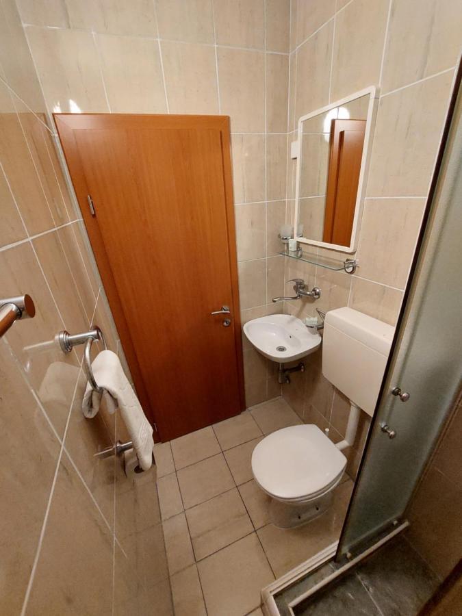 Apartmani Dalex Μπούντβα Εξωτερικό φωτογραφία