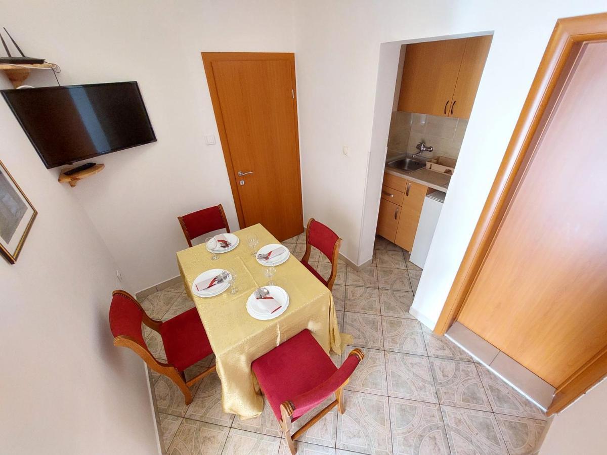 Apartmani Dalex Μπούντβα Εξωτερικό φωτογραφία