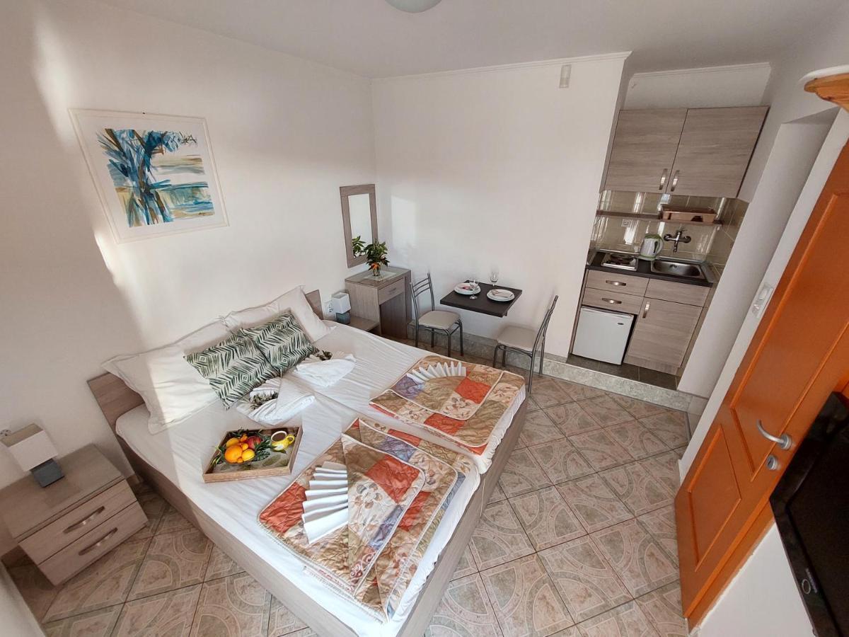 Apartmani Dalex Μπούντβα Εξωτερικό φωτογραφία